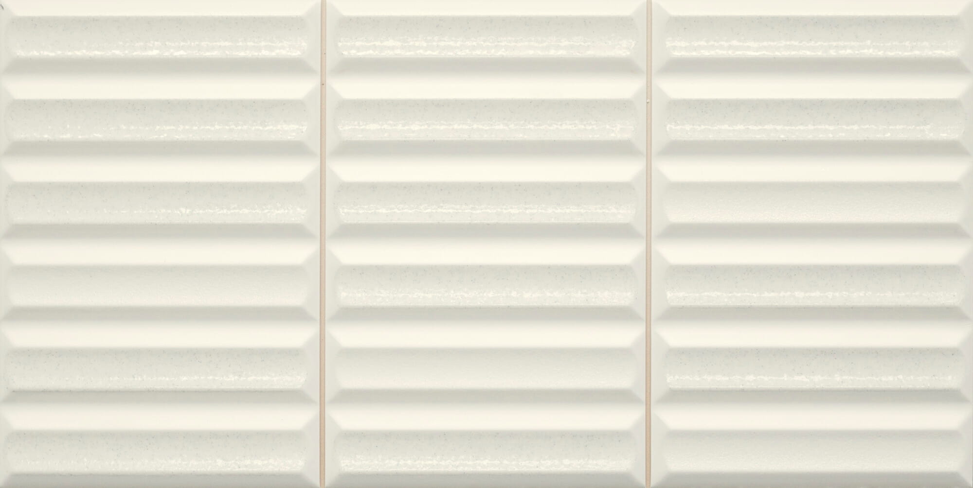 MOVES WHITE : carrelage mural texturé mat 20x40