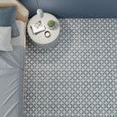 Carrelage graphique Havana White Petals 22,3x22,3 cm