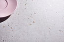 SENSA SAND : carrelage effet micro terrazzo mat 90x90