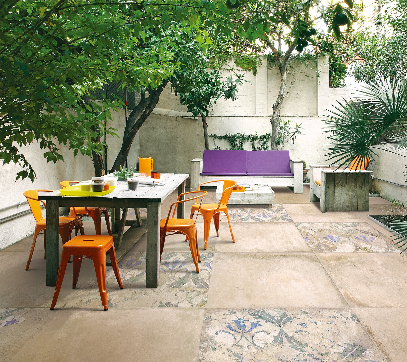 Tagina-Ilcottotagina-Clear_Painted-outdoor-p.jpg