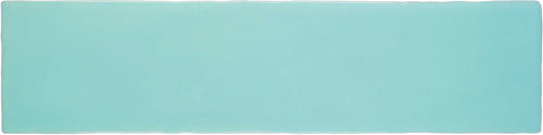 Carreau Alaska aqua mat 7,5 × 30 cm, vue du carreau Cevica