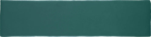 Carreau Alaska verde solido mat 7,5 × 30 cm, vue du carreau Cevica