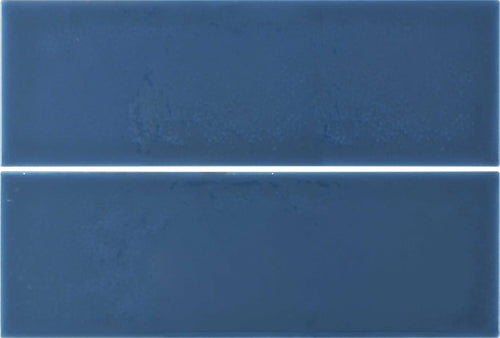 Faïence effet relief Hawaii Bleu Vallarta 7,5x22,5 cm – vue du carreau