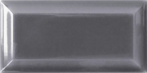 Faïence effet relief Metro Gris brillant 7,5x15 cm – vue du carreau